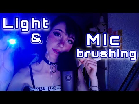 ASMR ☾ 𝑳𝒊𝒈𝒉𝒕 𝒕𝒓𝒊𝒈𝒈𝒆𝒓𝒔 & 𝑴𝒊𝒄 𝒃𝒓𝒖𝒔𝒉𝒊𝒏𝒈 [blue flashlight visuals + pop-filter brushing]