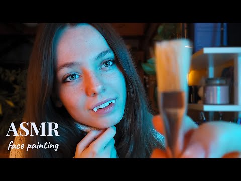 ASMR✧ freundlicher Vampir schminkt dich für Halloween🦇 Face Painting Roleplay [German/Deutsch]​