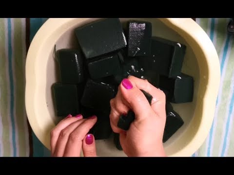 ASMR Squishy Soaked Floral Foam Crushing . Itsy Bitsy Bit of Tapping 😴🌼