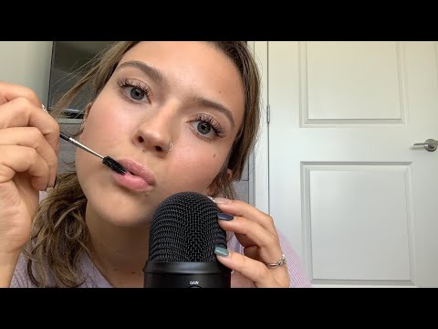 ASMR| TINGLES FOR YOUR EARS! SPOOLY NIBBLING/ MOUTH SOUNDS IN YOUR EARS/ FLUFFY MIC SCRATCHING