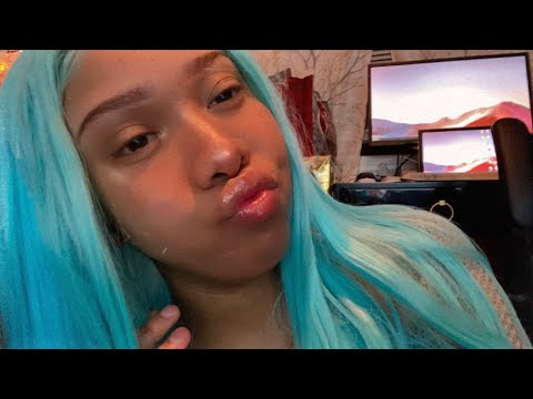 ASMR 10 Minutes Of Me Kissing The Screen 🥺 (relaxing tingles)🤎