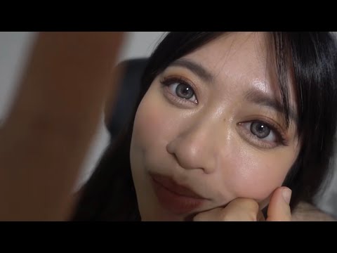 【ASMR】Up-Close personal attention (girlfriend Edition)