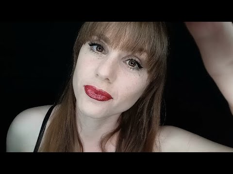 ASMR MOUTH SOUNDS, CLOSE UP WHISPERING, GUM CHEWING