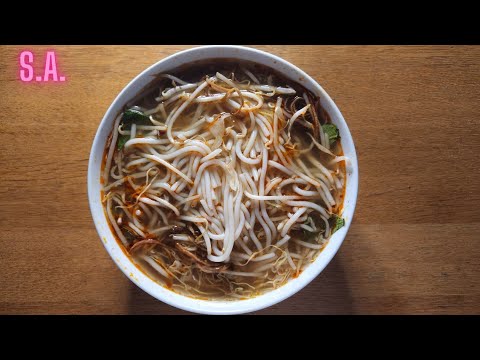 Asmr || Vietnamese Spicy Beef Noodles [Bun Bo Hue] Eating Sounds (NOTALKING)