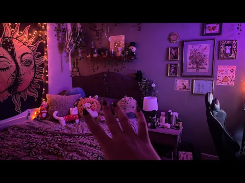 ASMR room tour — tapping and scratching 💜