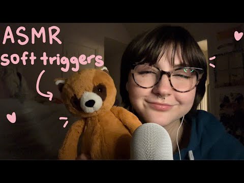 asmr | showing you soft triggers :)