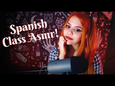 ASMR English to Spanish Trigger Words ⭐ (Whispering, trigger words, visual asmr and mic scratching)