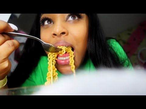 [ASMR] Tipsy Storytime 🥴🍸 | With Noodle Eating 🍜 ASMR eating sounds