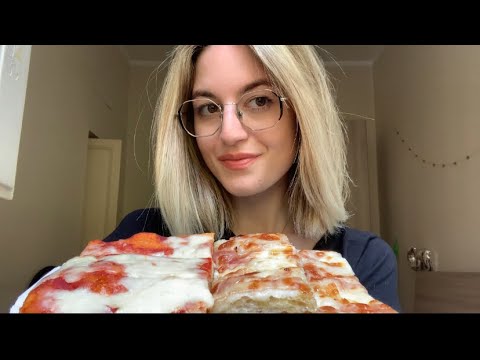 EATING PIZZA 🍕 no talking (mukbang asmr ita)|| Luvilè ASMR