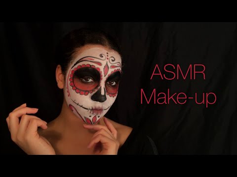 ASMR Painting my face (German/Deutsch)
