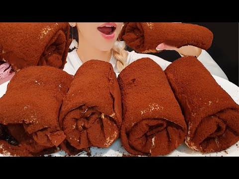 ASMR | CREAMY NUTELLA CREPE ROLLS CAKES 크레이프 케이크 먹방 Chocolate Crepes Eating Sounds