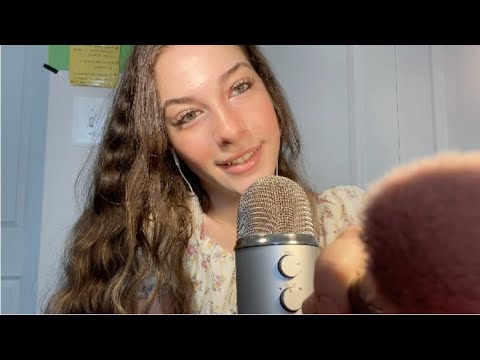 ASMR Face Brushing & Stroking / Breathy Whispers / Personal Attention ♥︎