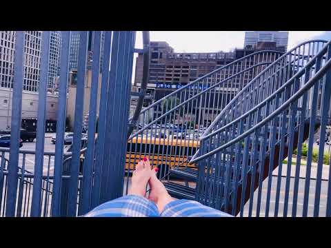 ASMR Bare feet pink toe nails relaxing background sound