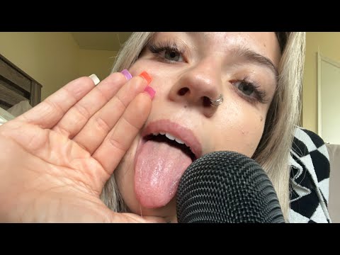 ASMR| FAST/ AGGRESSIVE WET LENS LICKING & SPIT PAINTING! (Plus relaxing tapping)