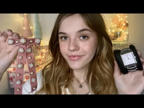 ASMR Personal Shopper Helps You Pick Xmas Gifts 🎁