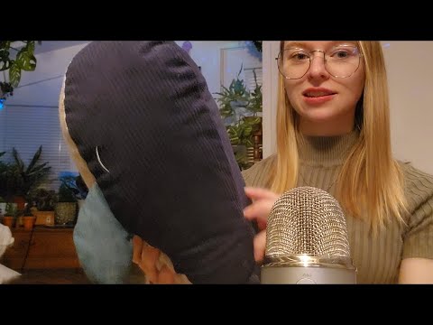 ASMR, but it's my FIRST VIDEO | random triggers/favorite sounds