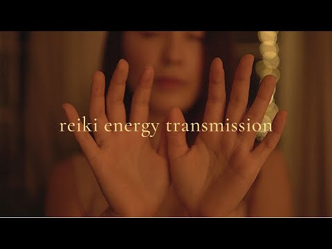 ASMR Relaxing Hand Movements, Plucking, Clawing (Reiki transmission, no talking, rain sounds)