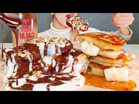 ASMR BUENO CHOCOATE PANCAKES & HONEY PANCAKES dessert Mukbang 먹방 sticky Eating Sounds