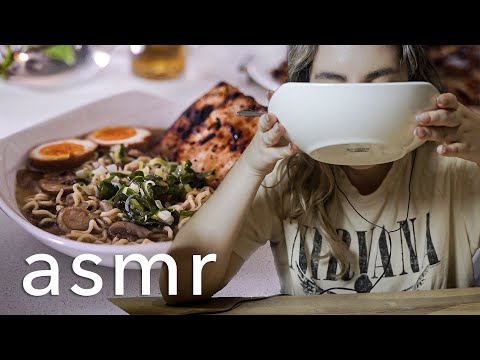 ASMR Cocinando Y Comiendo RAMEN 🍜 Ale ASMR español para dormir