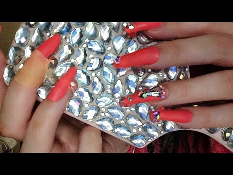 ASMR // Tingly Textured Tapping & Scratching 💎💕