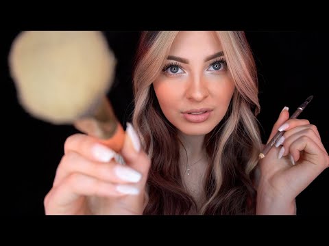 ASMR but... a BITC* DOES YOUR MAKE-UP VERY FAST! 💄😌 • ROLEPLAY WITH ASMR JANINA 👸 (MOUTHSOUNDS)