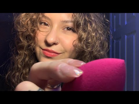 [asmr] up close makeup sounds & whispers, baby! (visual triggers, word repetition + wet sounds)