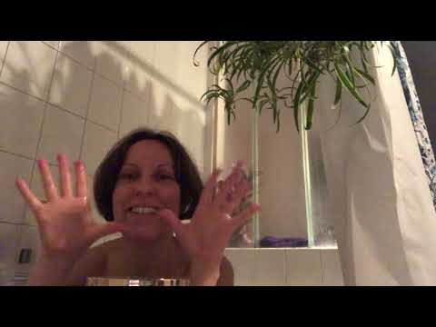 ASMR BATH relaxing candle chit-chat superman 1 Rosanne Karma