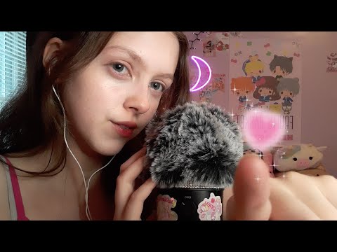 ASMR x marks the spot 📌 spiders crawling up your back 🕷 (up close whispers & fluffy mic scratching)