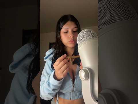 ASMR| Smoke This Blunt With Me (New Mic!) #asmr #tingles #whispers #420