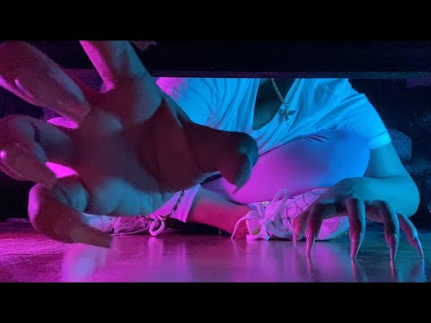 ASMR- FLOOR TAPPING + SCRATCHING 💅🏽✨  (POV You’re hiding from the monster under your bed) 😈