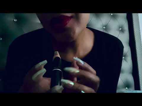 ASMR| Trying on lipstick￼💋Tapping￼ and whispering￼