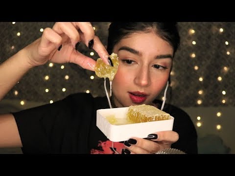 ASMR Eating RAW HONEYCOMB | Satisfying Mouth Sounds, Sticky & Chewy ♡