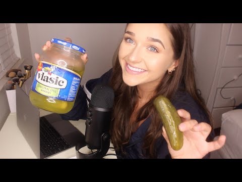 ASMR - Pickle Eating (Crunchy Sounds)