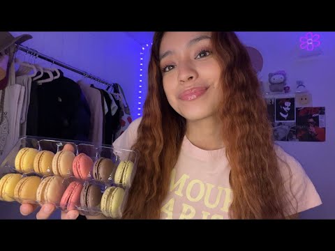 ASMR trying MACARONS for the time😋  (eating/mouth sounds) *close-up*