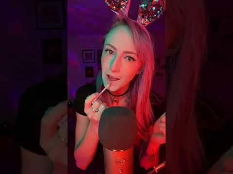 ASMR | Lipgloss Application & Lip Smacking #shorts