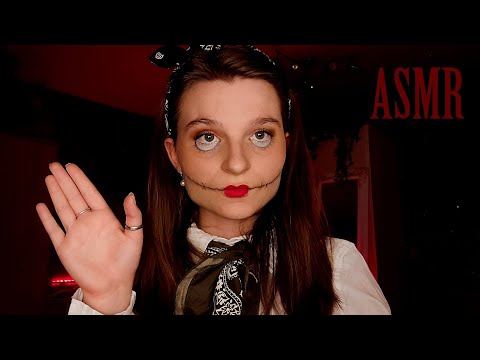 ASMR Trick or Treating with Praliene The Doll 🍬 🎃