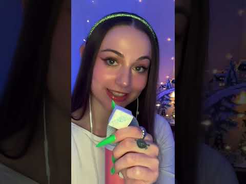 25 Days of Triggers Day 2💚❤️🎁 ASMR