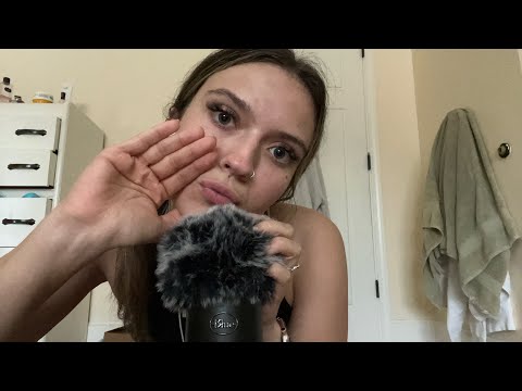 ASMR| FAST AND AGGRESSIVE TRIGGERS- WET MOUTH SOUNDS/ MIC SCRATCHING/ LENSE TAPPING AND WHISPERING