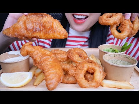 FISH AND CHIPS (ASMR SATISFYING CRUNCHY EATING SOUNDS) LIGHT WHISPERS | SAS-ASMR