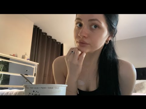 ASMR| HAVE A SNACK WITH ME