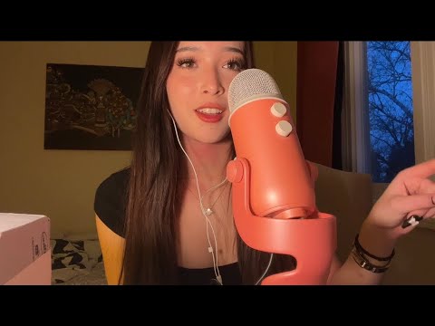 ASMR saying your names💖 close whispers