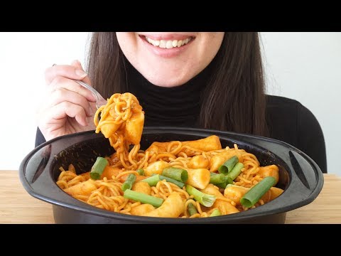 ASMR Eating Sounds: Rabokki 라볶이 |Spicy Korean Rice Cakes With Ramen Noodles | (No Talking)