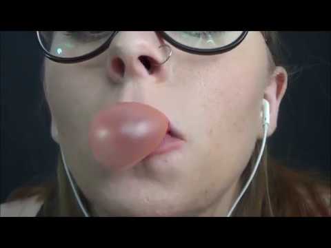 [ASMR] Chewing Bubbalicious-Loud Popping, Cracking & Bubbles