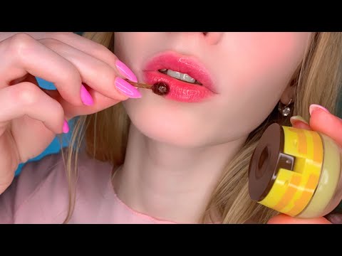 АСМР Бальзам для губ *мёд* 💓☘️🍯 Липкие звуки губ  Lip makeup ASMR LIPSTICK