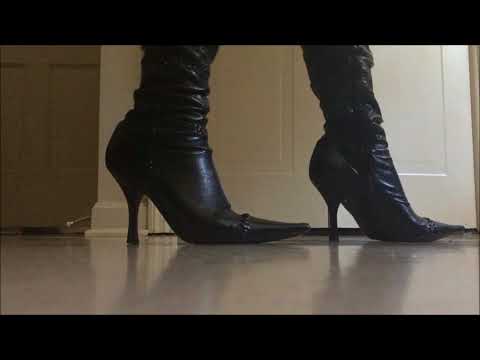 .::ASMR::. Walking around in my pointed leather boots