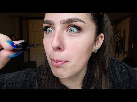 ASMR- Doing Your Makeup! Tapping & Whispering