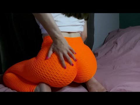 ASMR scratching my XS NVGTN Leggings 