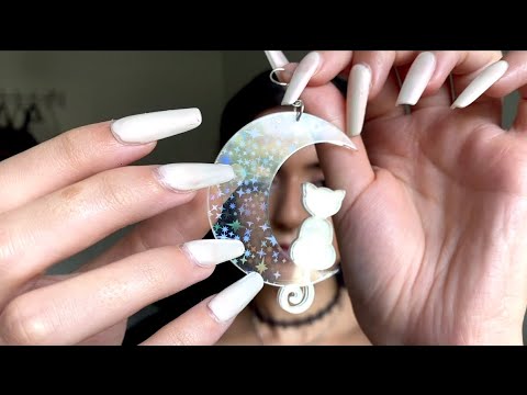 ASMR TAPPING ON EARRINGS & GLASS OBJECTS