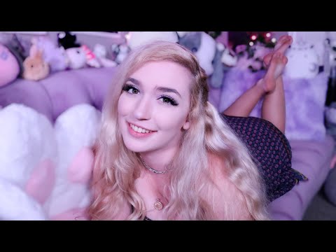 ASMR | loving girlfriend helps you relax & go to sleep (whispering, brushing, 3DIO)