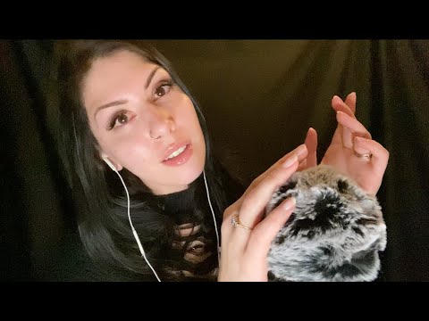 ASMR finger fluttering and mic touching (no talking)